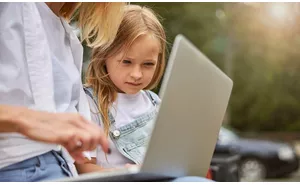 Jak wybrać laptop na komunię dla dziecka?
