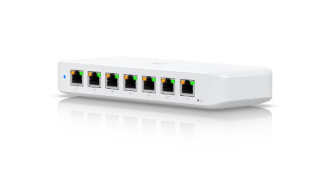 Switch Ubiquiti UniFi Ultra 210W 8p PoE ( PoE+: 7;) Managed Gigabit (USW-Ultra-210W-EU)
